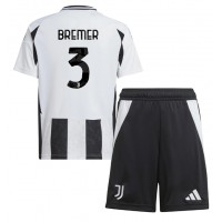 Fotbalové Dres Juventus Gleison Bremer #3 Dětské Domácí 2024-25 Krátký Rukáv (+ trenýrky)